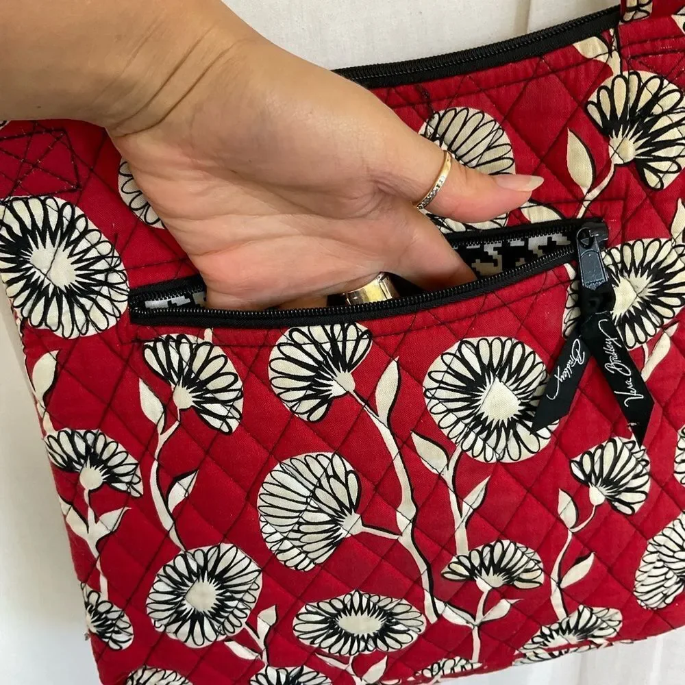 Vera Bradley Deco Daisy Hipster Boho Quilted Crossbody Shoulder Bag Red